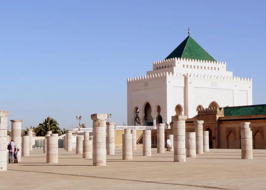 صومعة حسان والضريح في الرباط